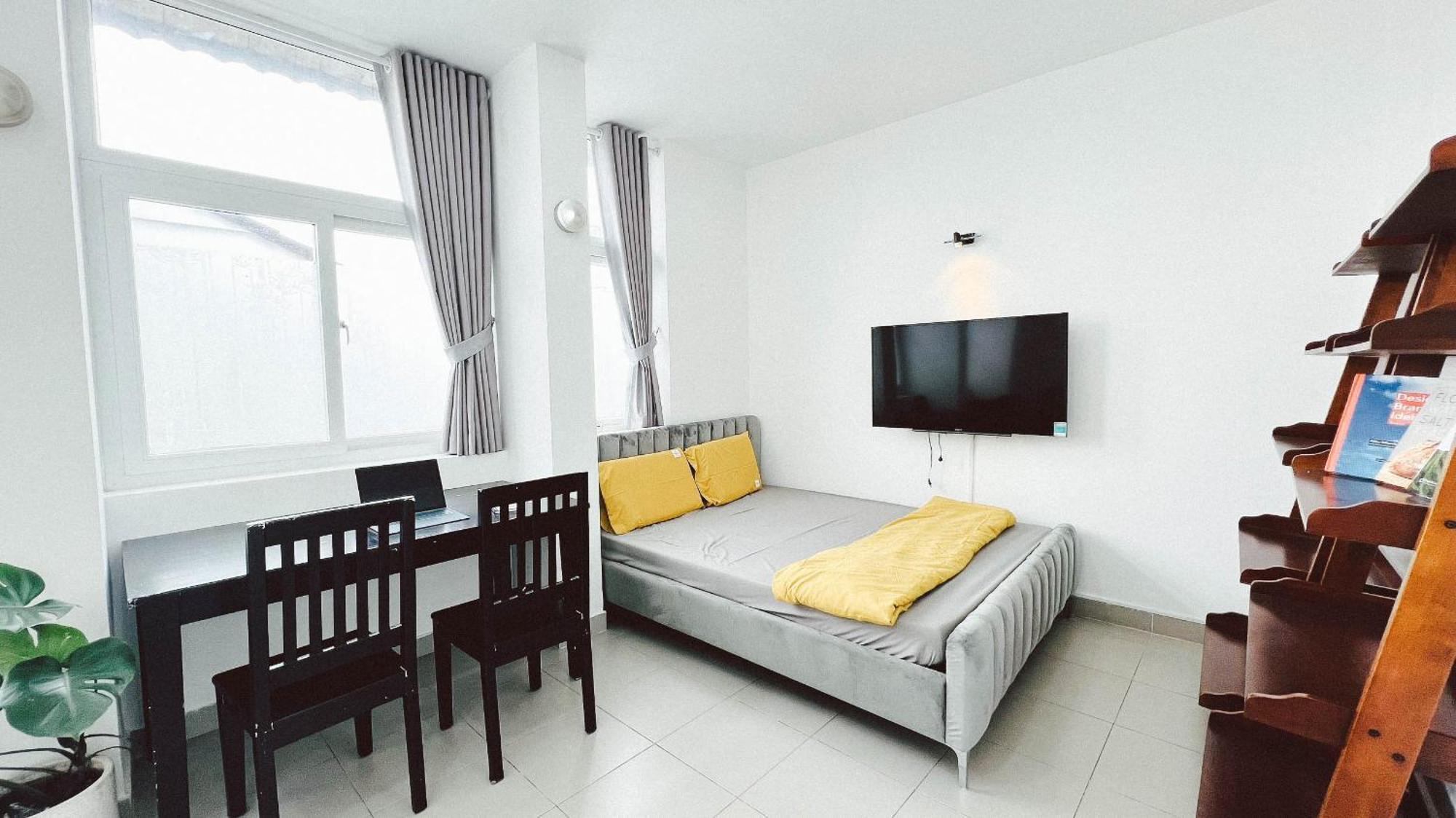The Mango Tree Homestay Saigon * TP. Hồ Chí Minh