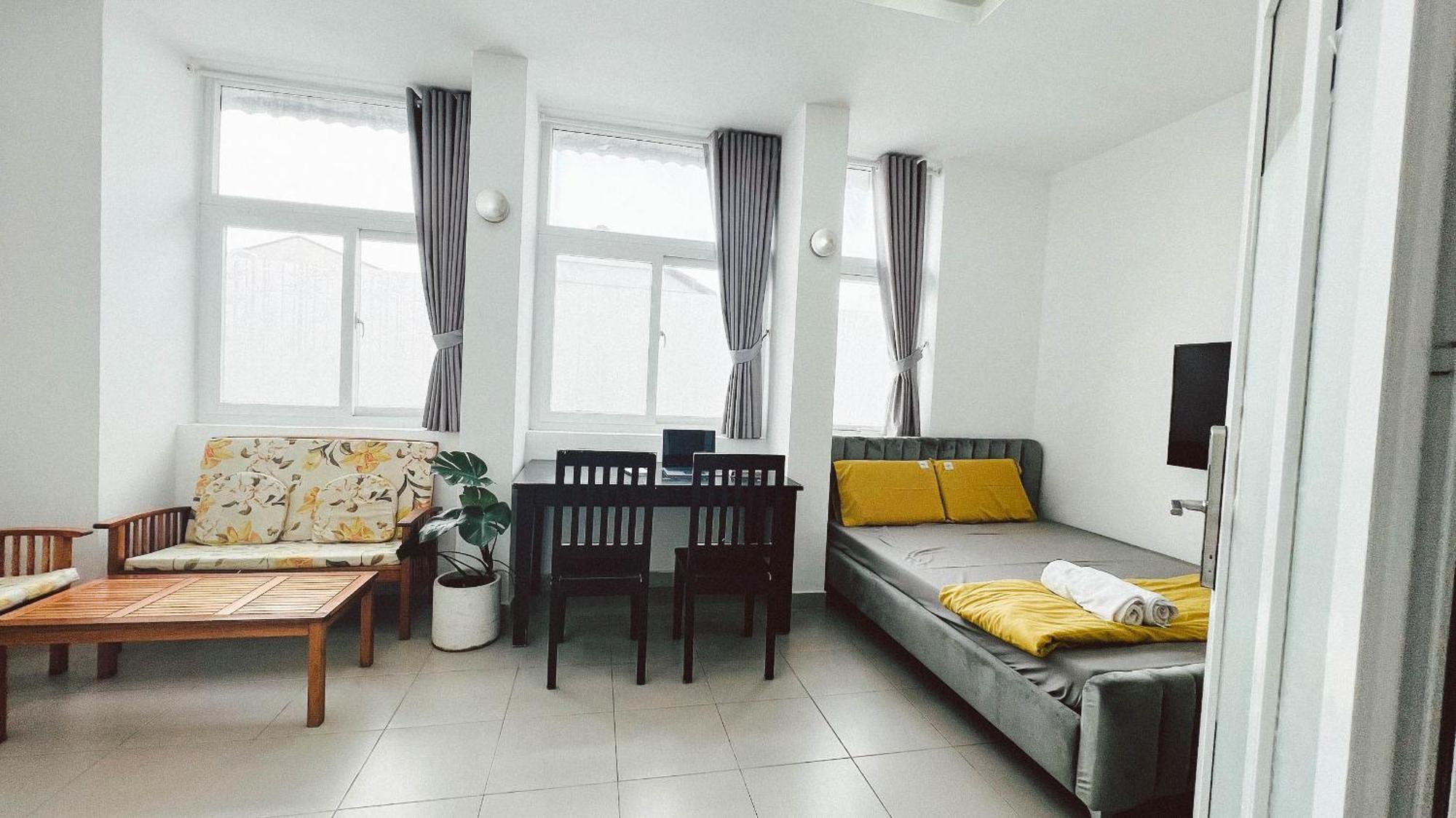 Nhà khách The Mango Tree Homestay Saigon